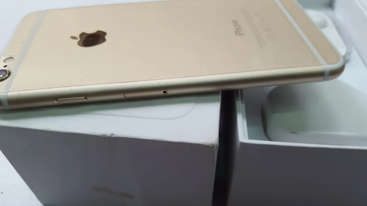 Iphone 6 16 GB GOLD - ad image 4