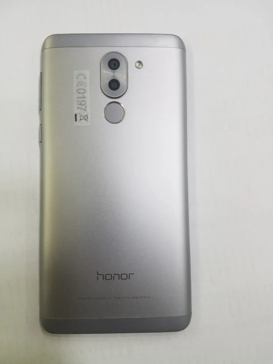 honor 6x gaurnteed non repaired condition 10/10 - ad image 2