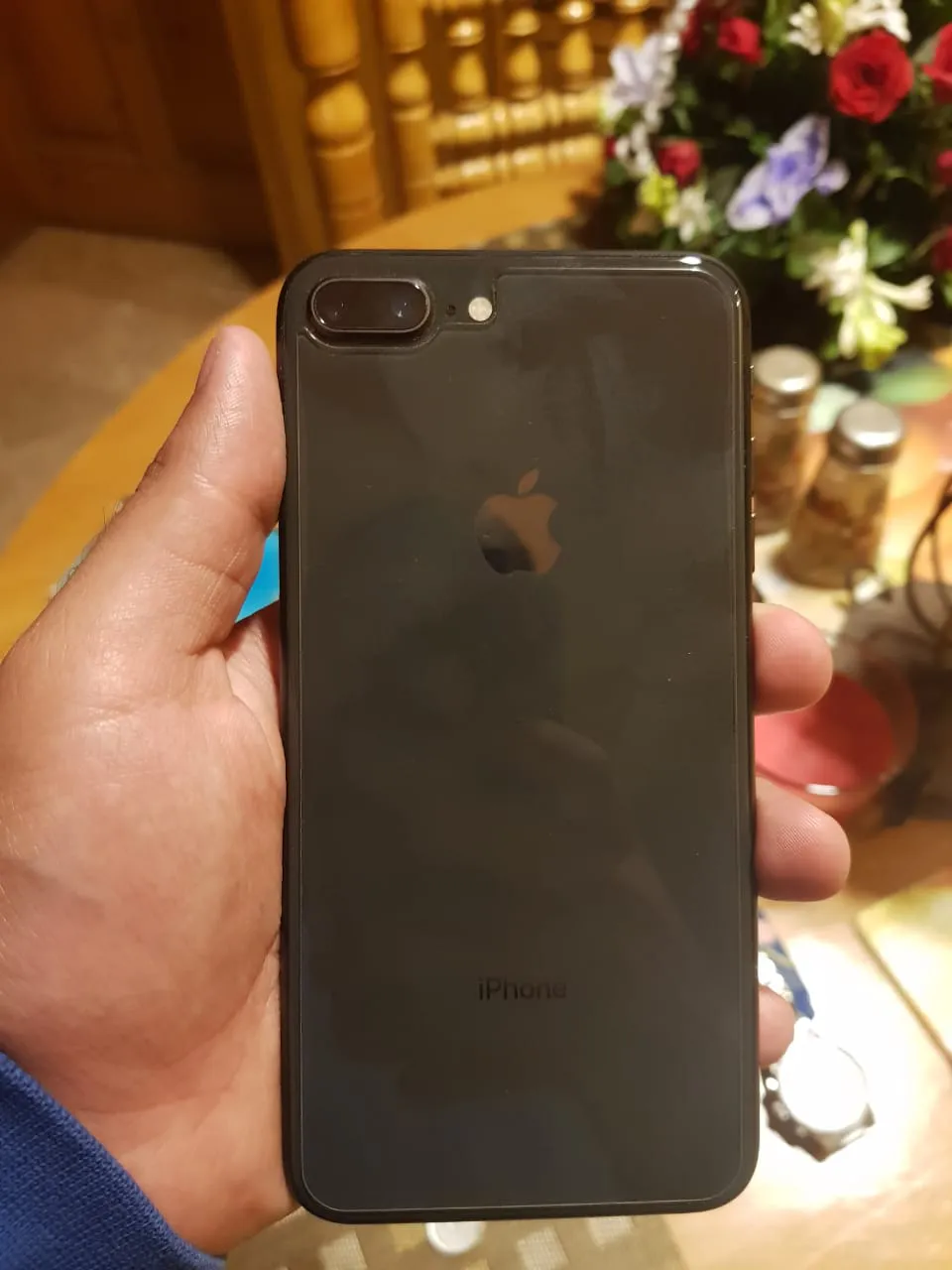 iPhone 8 plus 64gb space gray - ad image 2