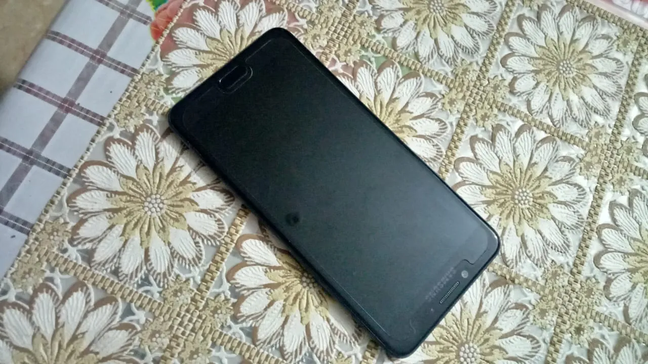 Samsung C7 pro for sale - ad image 1