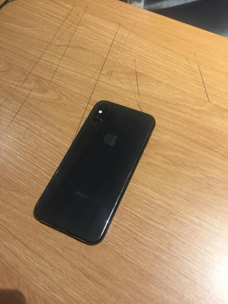 Iphone X 64 GB Black Color - ad image 3