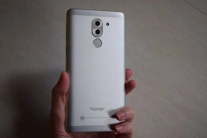 HONOR 6X SELL IN GOOD CONDITION - ad image 2