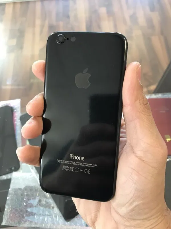 Iphone 6 32GB Jet Black - ad image 2