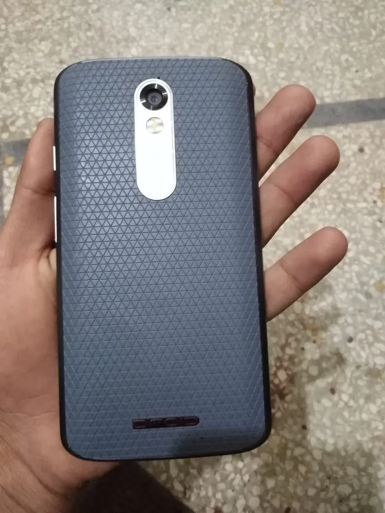 Motorolla Droid Turbo II - ad image 2