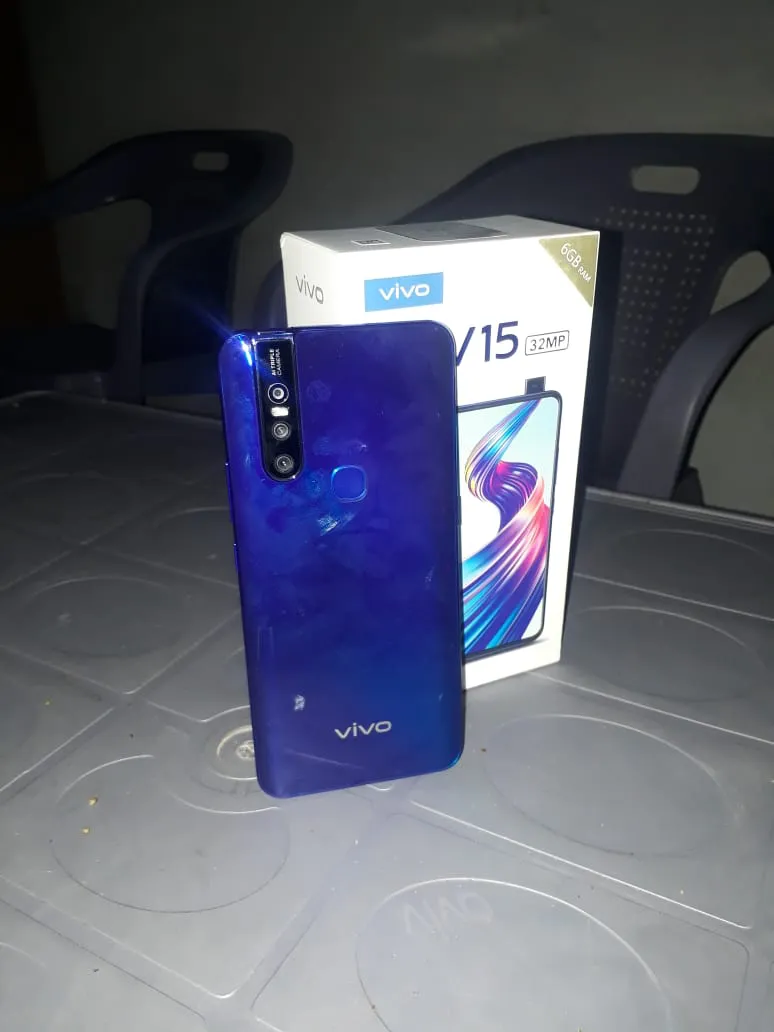 VIVO V15 (2019) LATEST - ad image 4