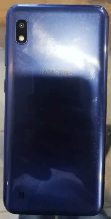 Samsung A-10 - ad image 1