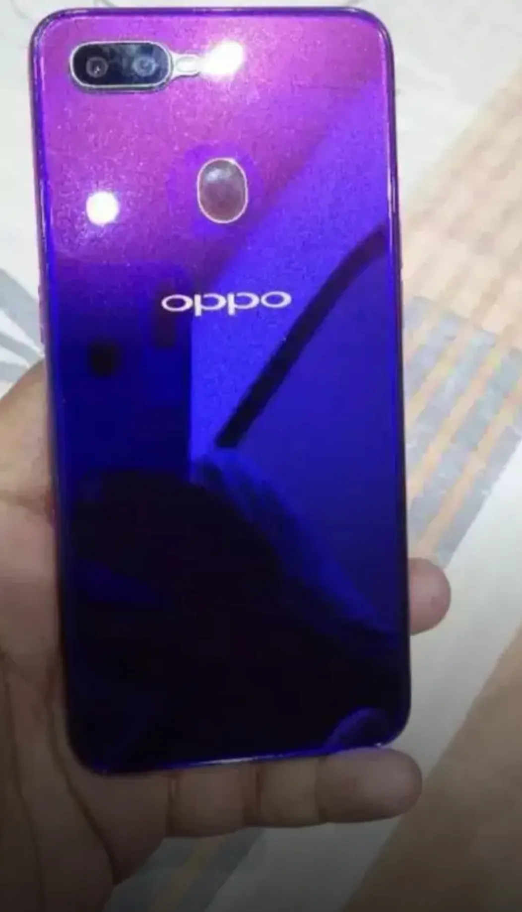 Oppo F9 - ad image 2