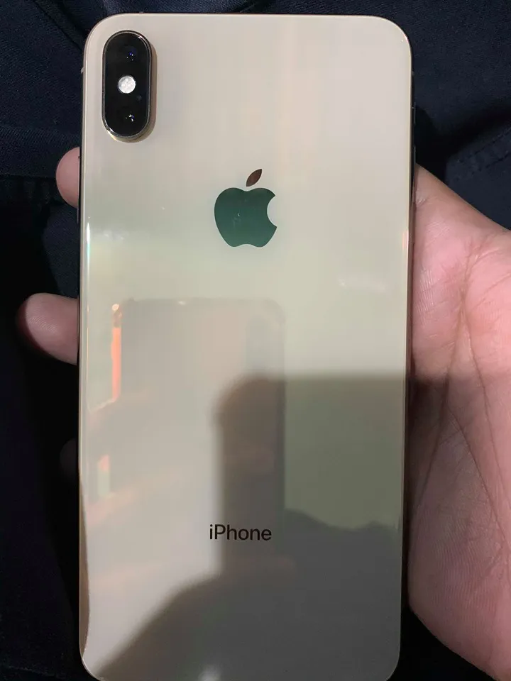 Iphone xs max - ad image 2