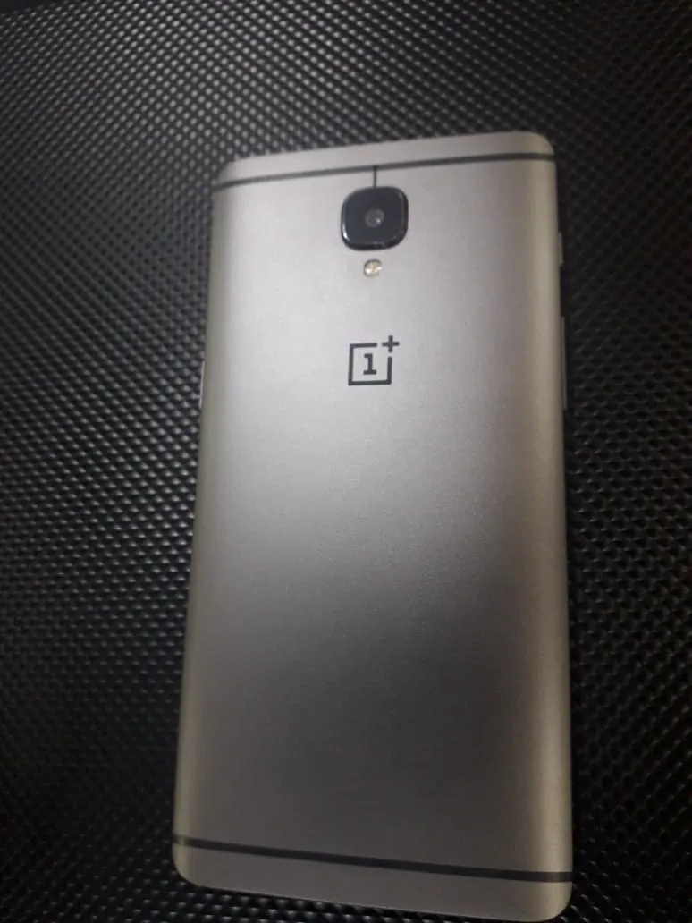 Oneplus 3T 6gb ram 128gb storage 10/10 Mint Condition Urgent Sale - ad image 1