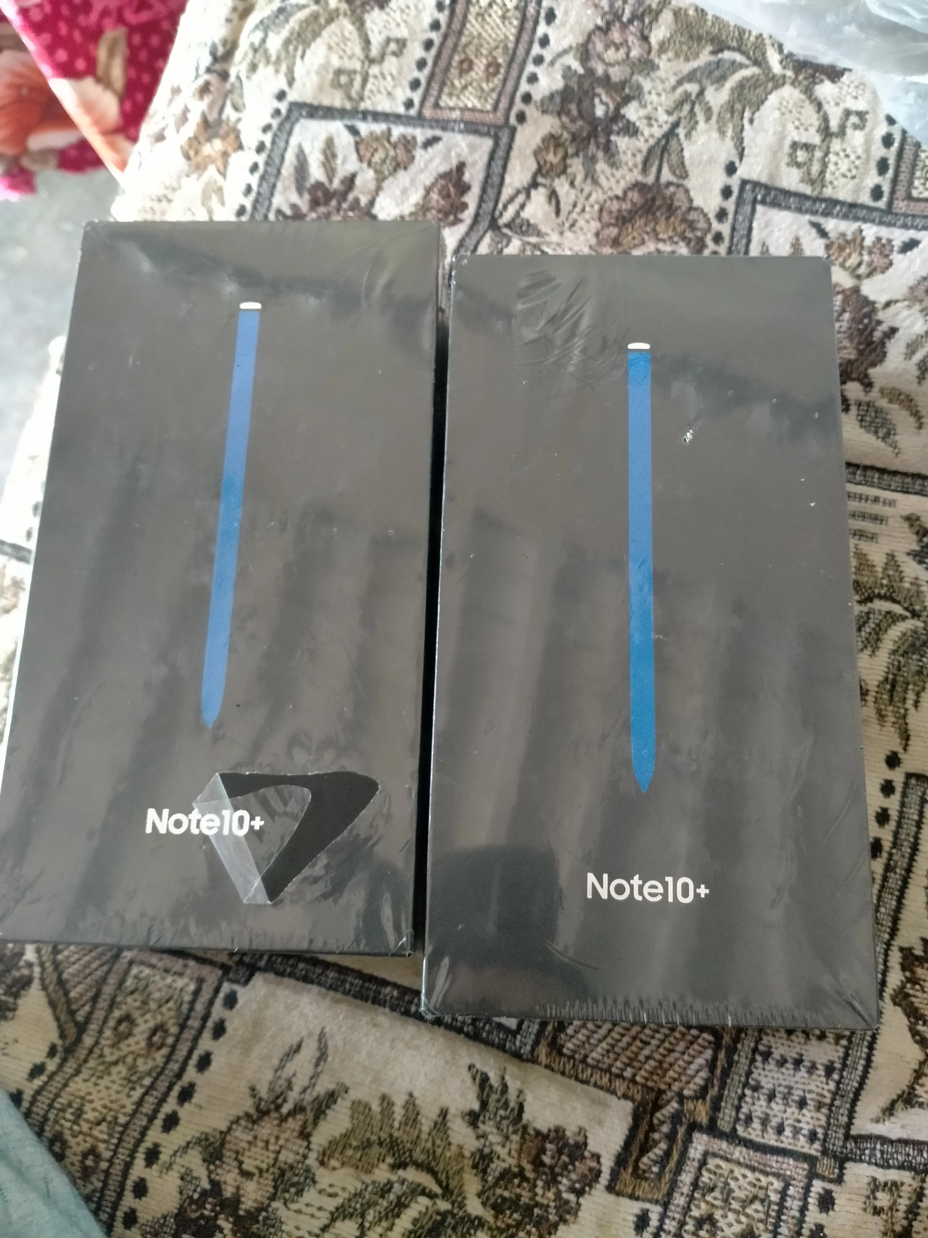 Note 10 plus - ad image 1