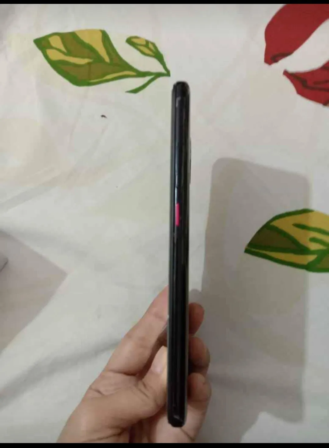 Vivo S1 Pro in excellent condition - ad image 3