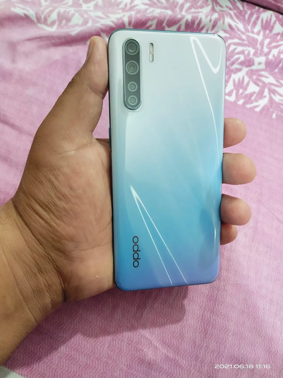 OPPO F15 - ad image 2