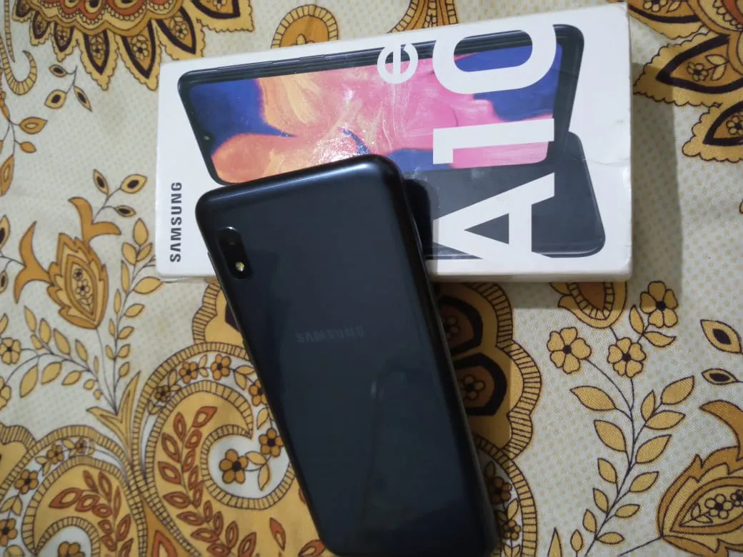 Samsung Galaxy A10e - ad image 1