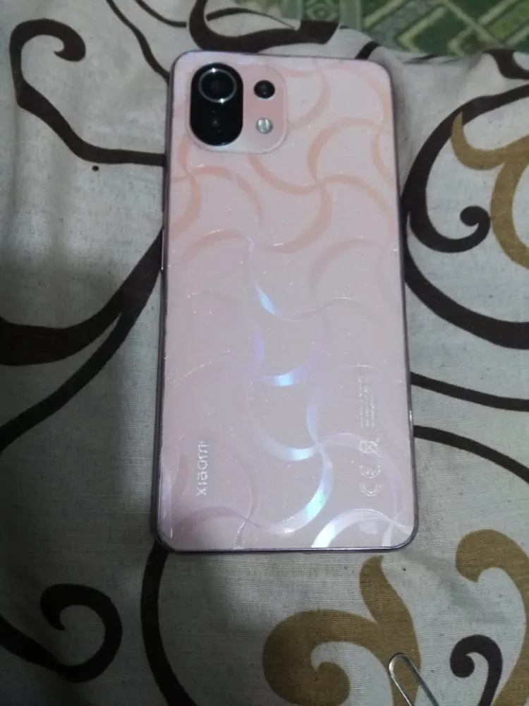 Mi 11 lite - ad image 2