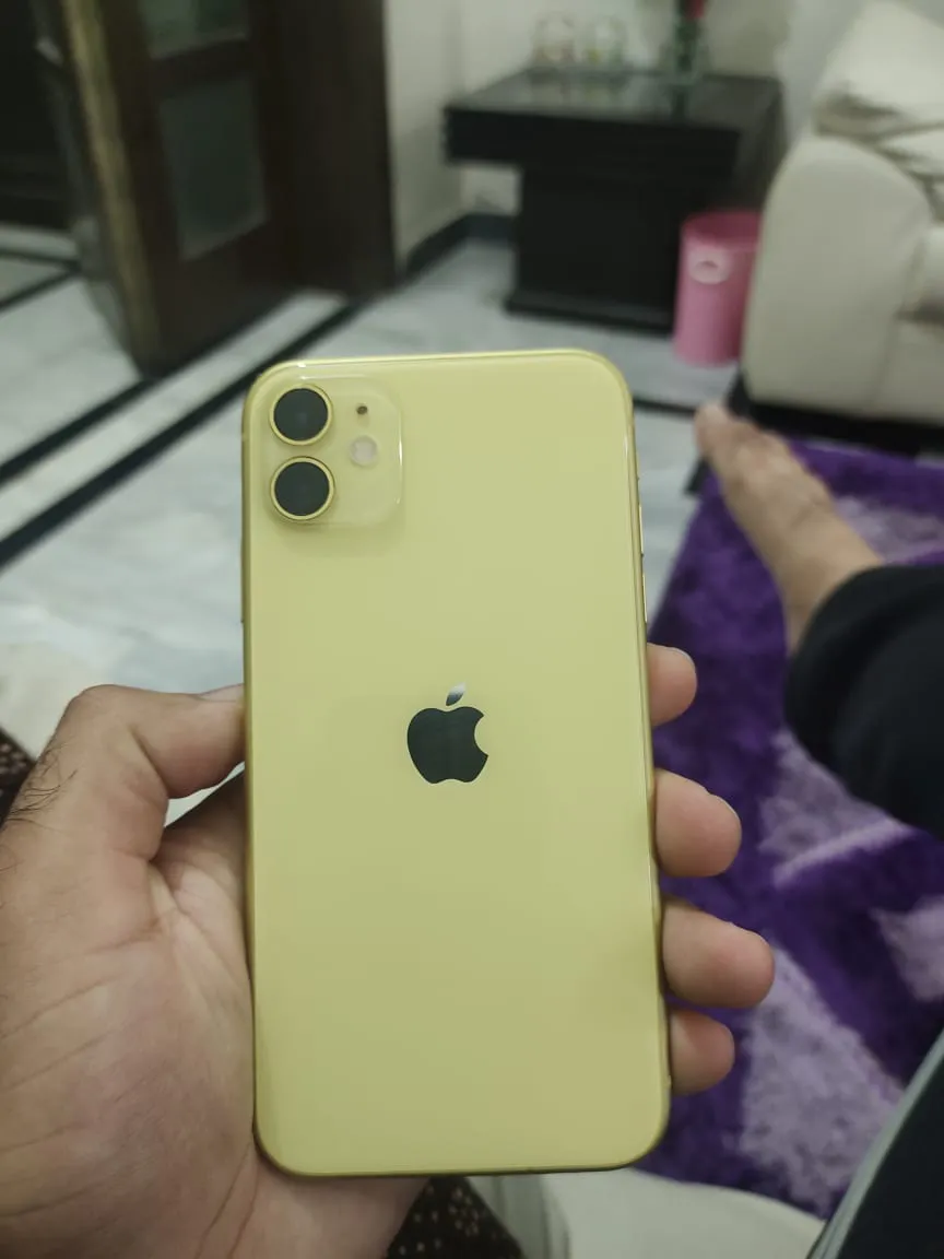 iphone 11 - ad image 4