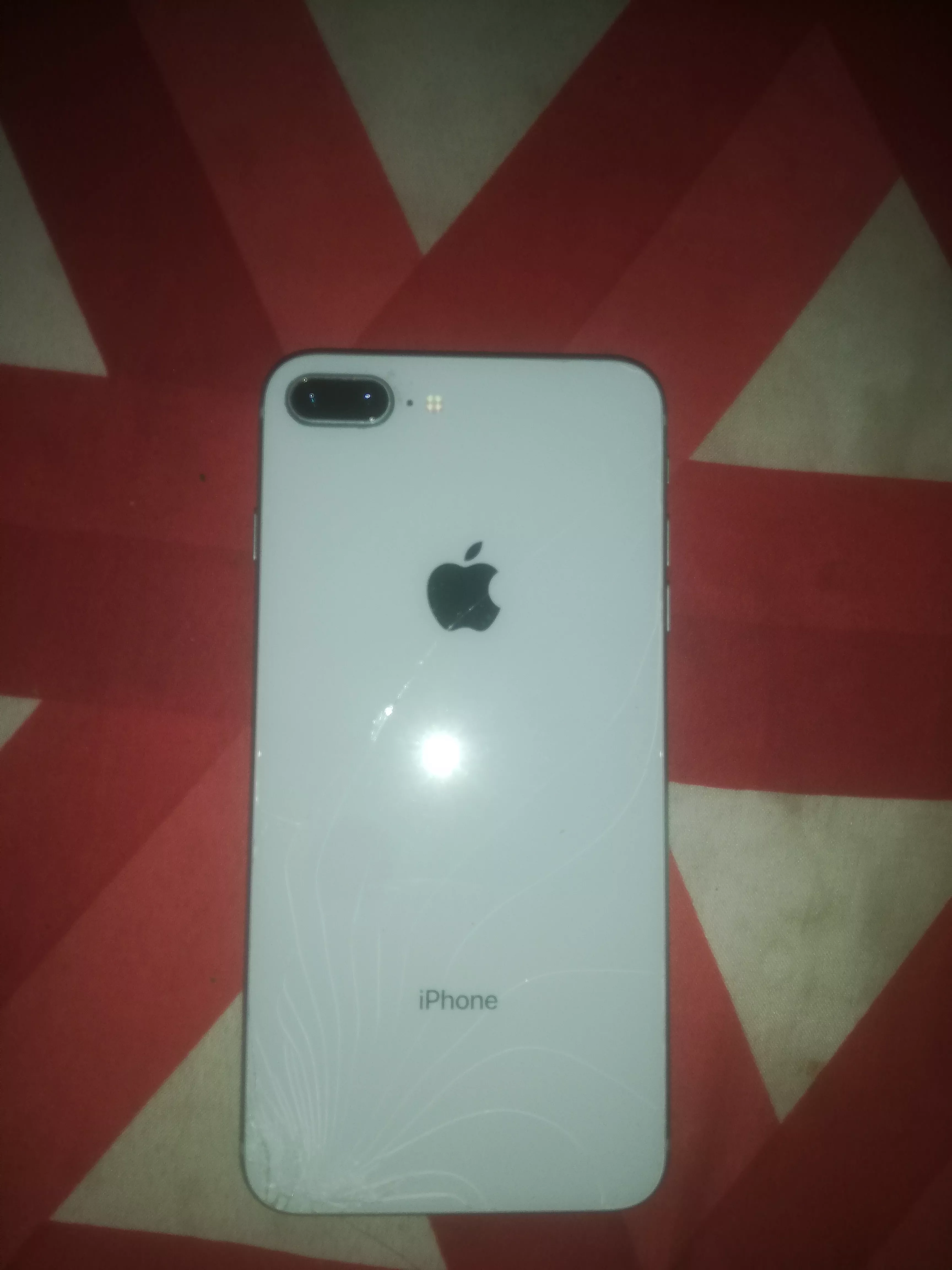 Iphone 8 plus 64GB non pta - ad image 1