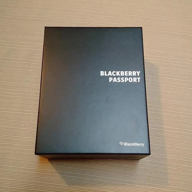 Blackberry passport box pack - ad image 1