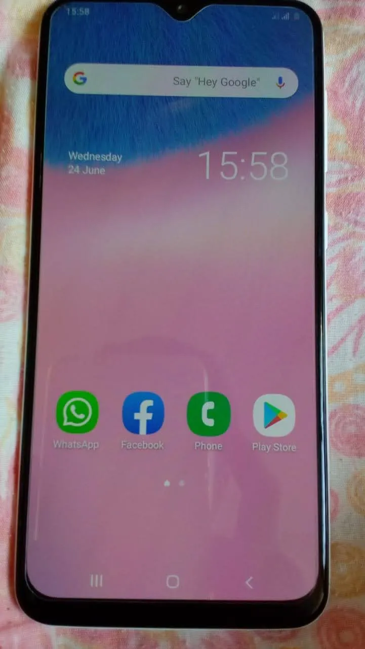 Brand new samsung a30s 15 days used - ad image 2