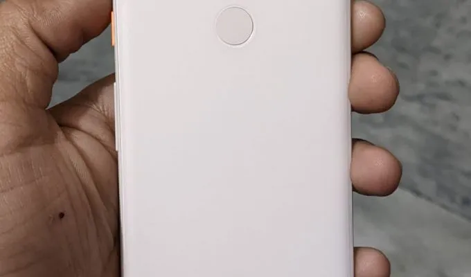 Google Pixel 3 [4/64] (10/10 Condition) VIP PTA Approved - ad image 1