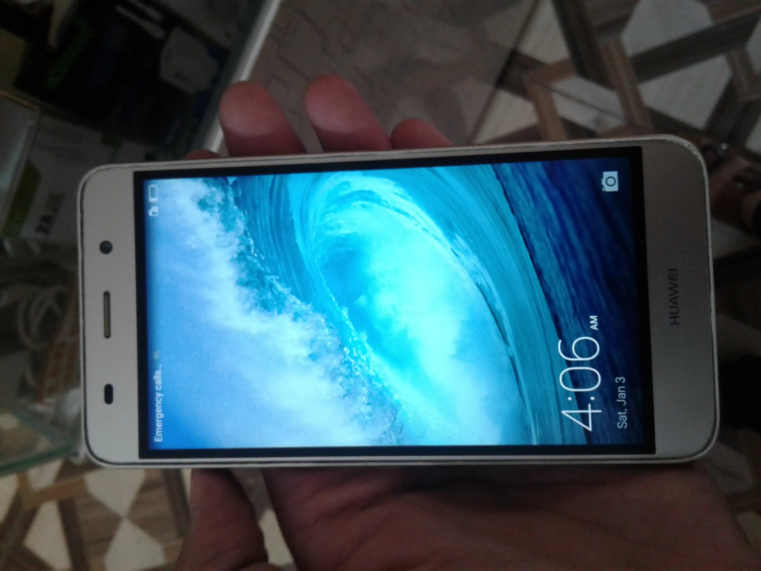 Huawei dual sim Y6 - ad image 1