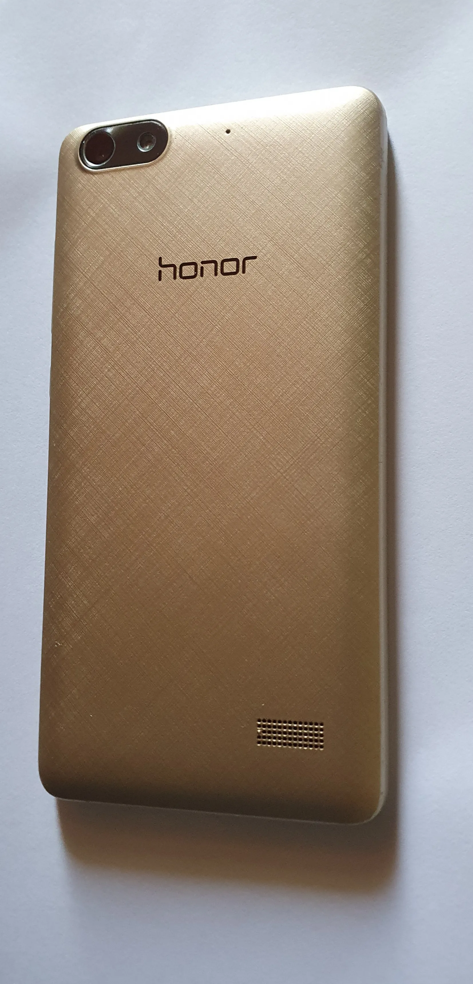 Huawei honor 4C (Golden) - ad image 3