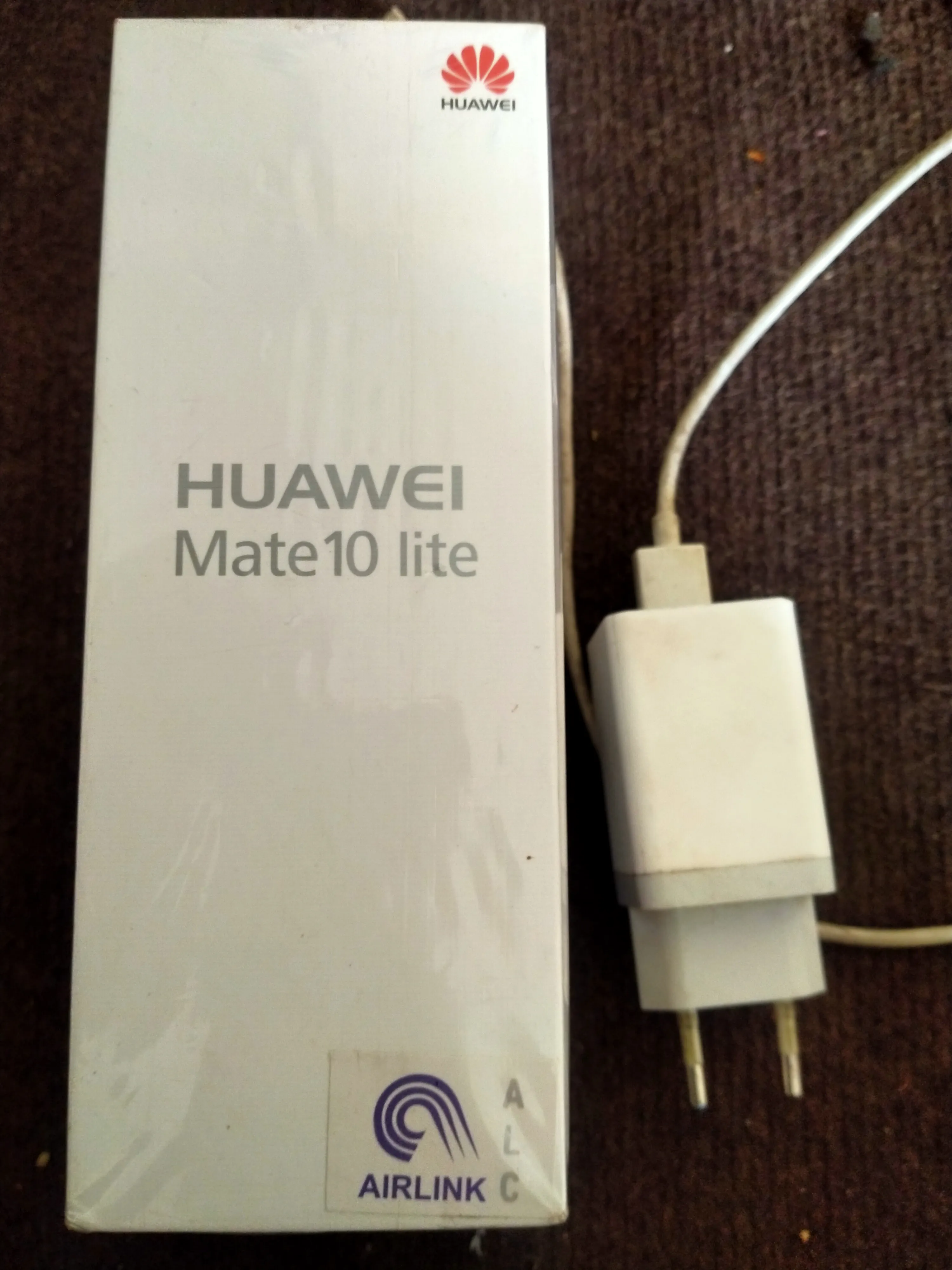 Huawei mate 10 lite - ad image 1