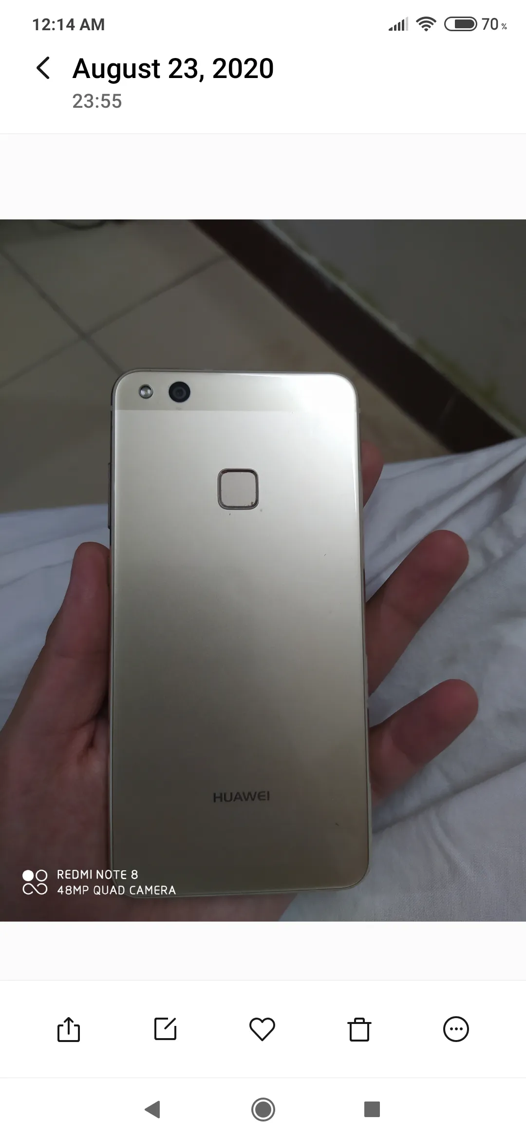 Huawei p10 lite available for sale in excellent condition in rose gold color - ad image 3