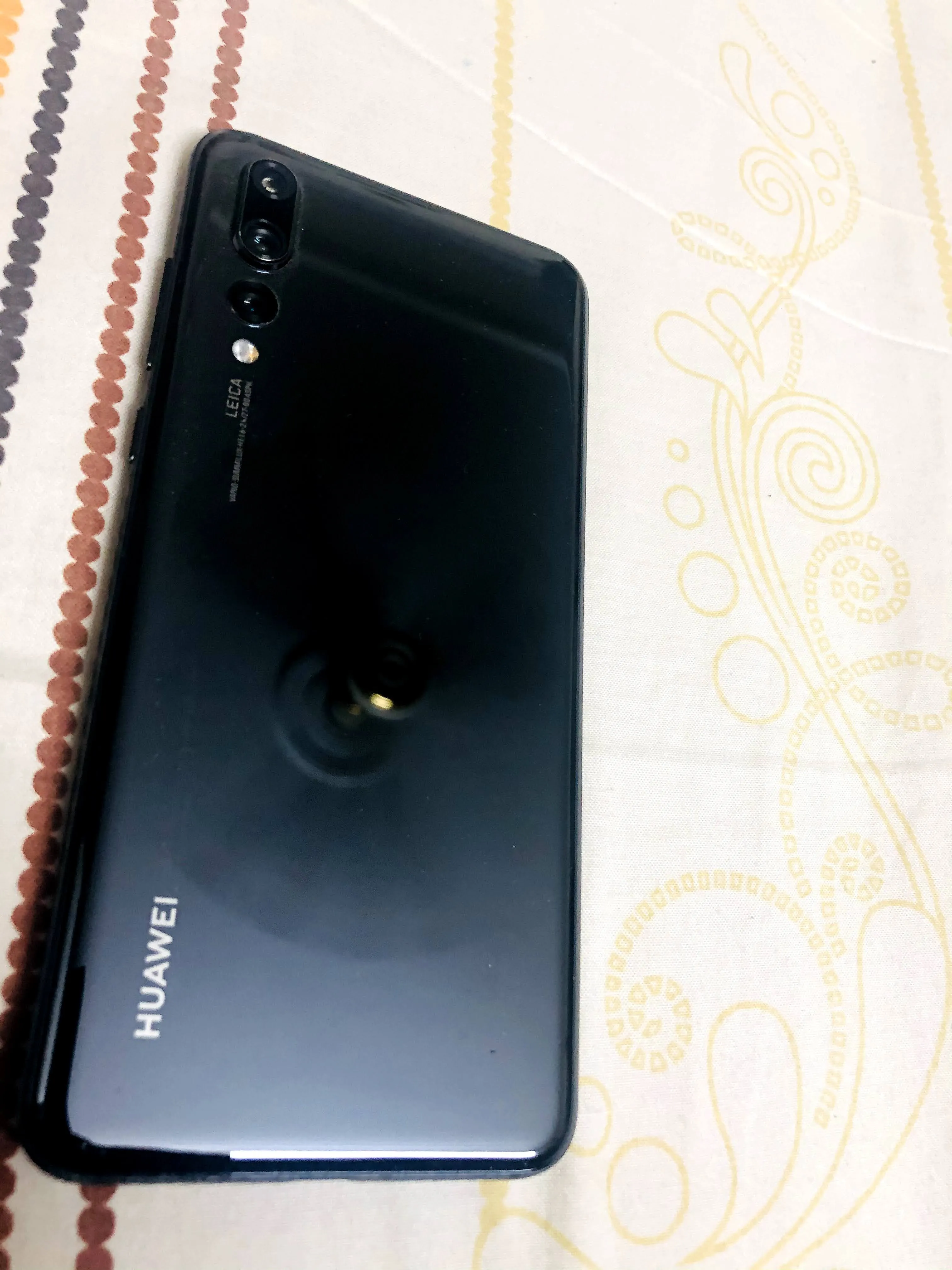 Huawei P20 pro - ad image 1