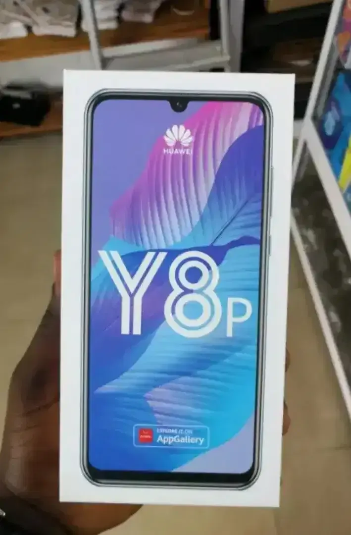 Huawei Y8p box pack - ad image 1