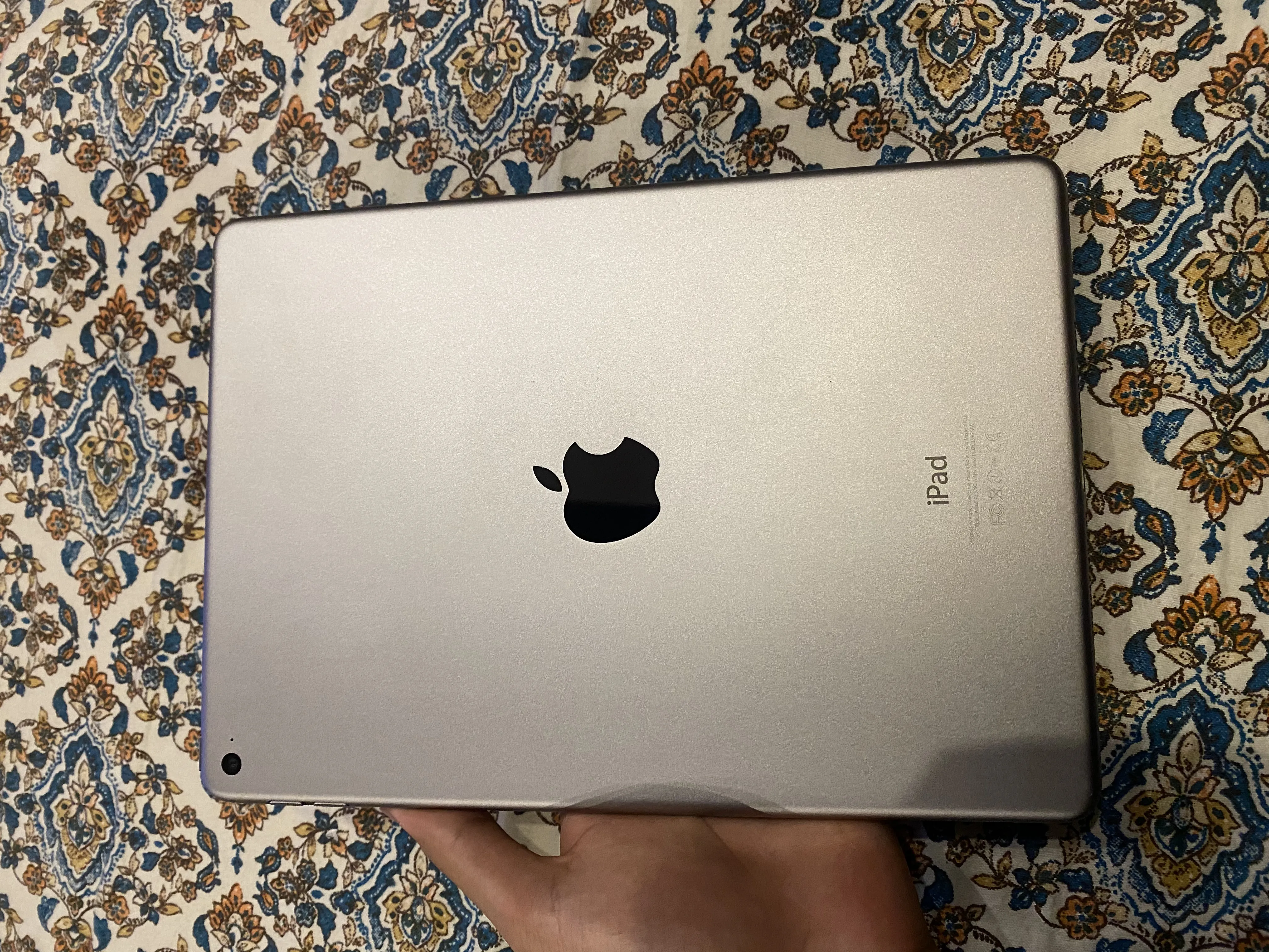 Ipad Air 2 6th gen - ad image 1