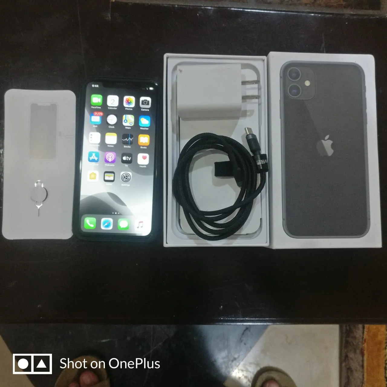 iphone 11 256gb (JV) NON PTA with box - ad image 3