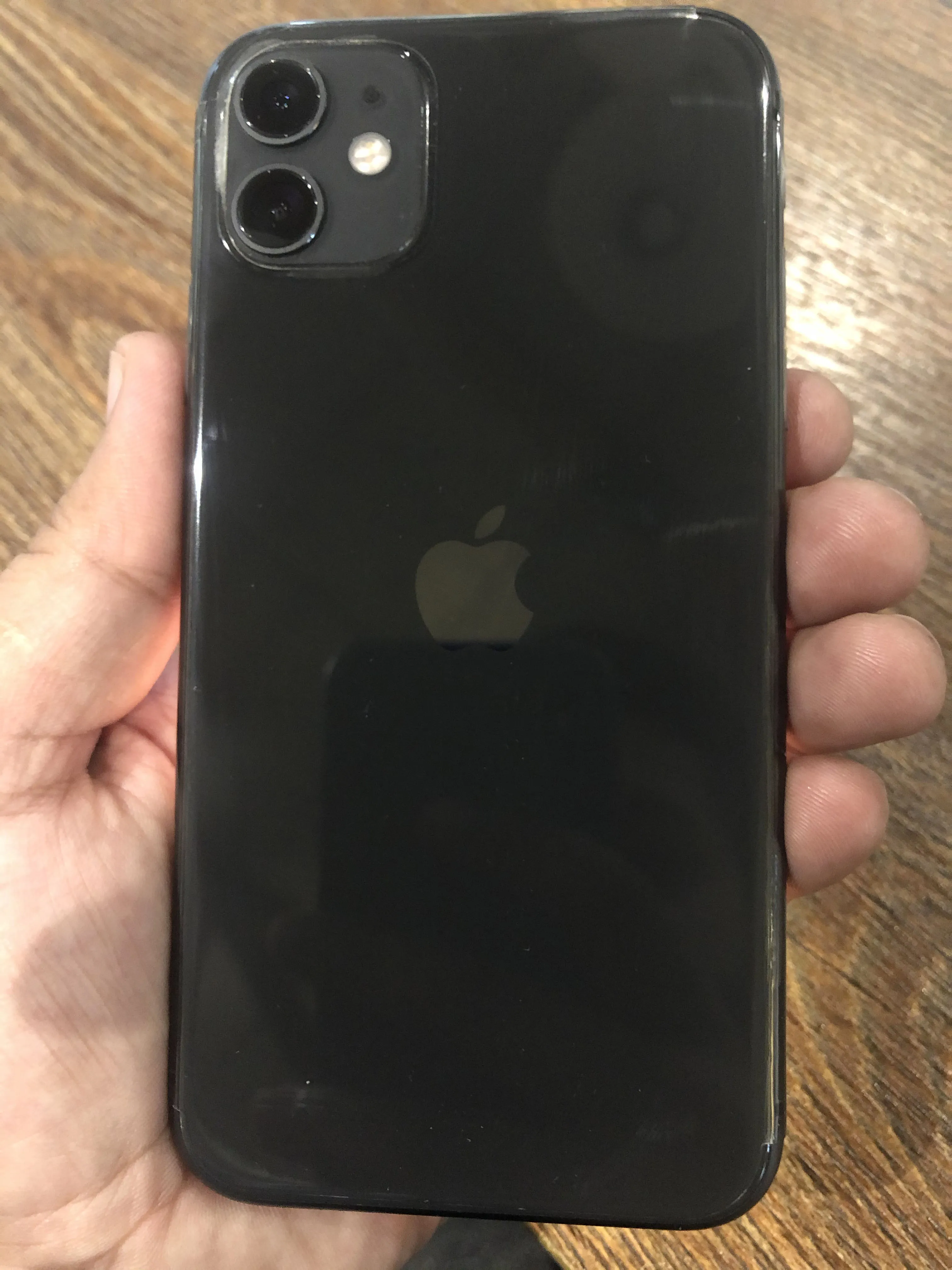 IPhone 11 64 GB - ad image 2