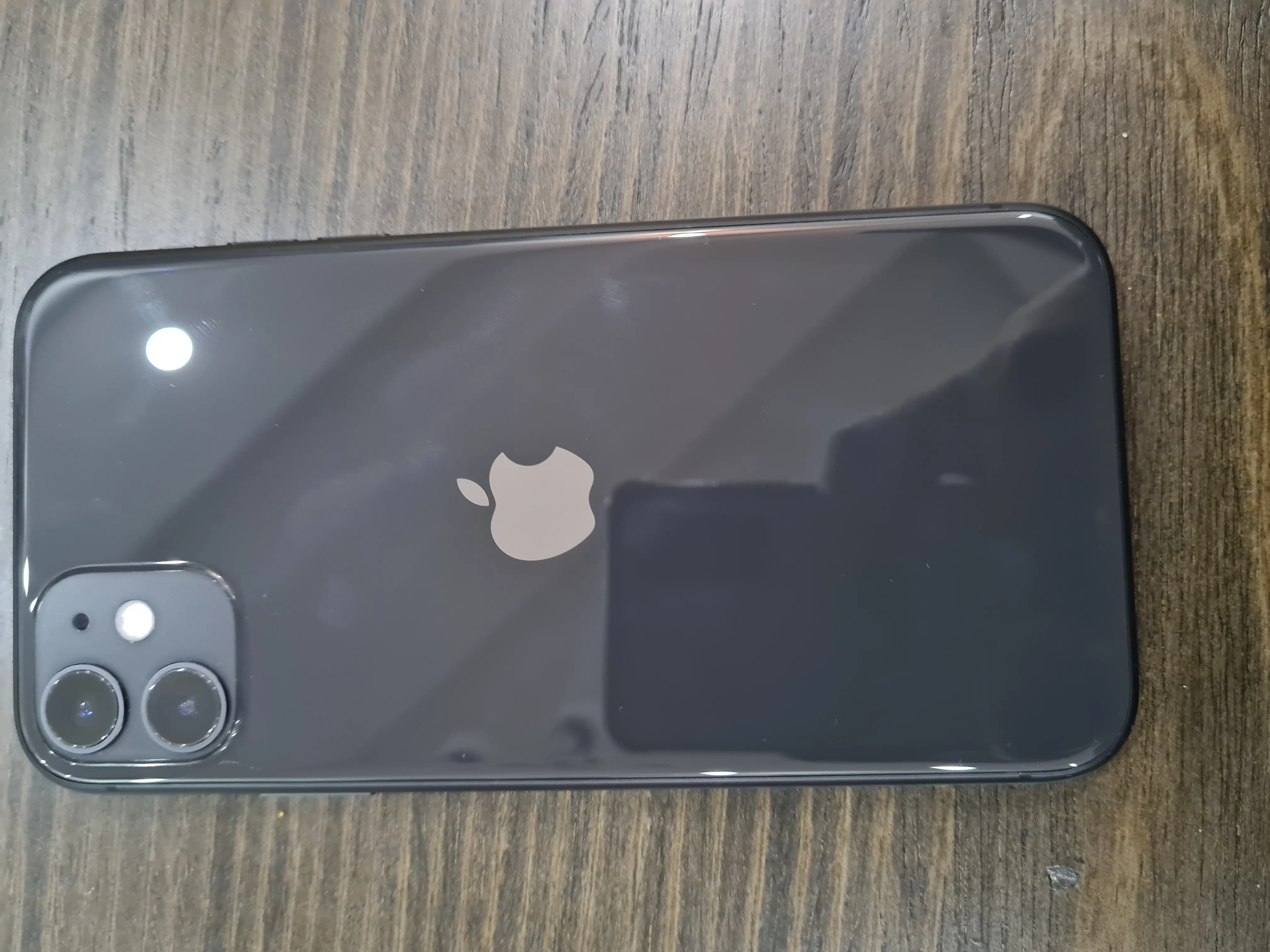 Iphone 11 64GB NON PTA - ad image 1