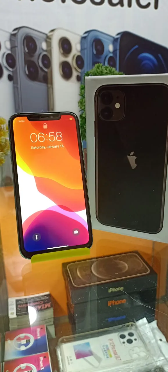 Iphone 11 American Version - ad image 1