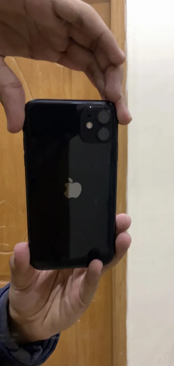 iPhone 11 non pta - ad image 2