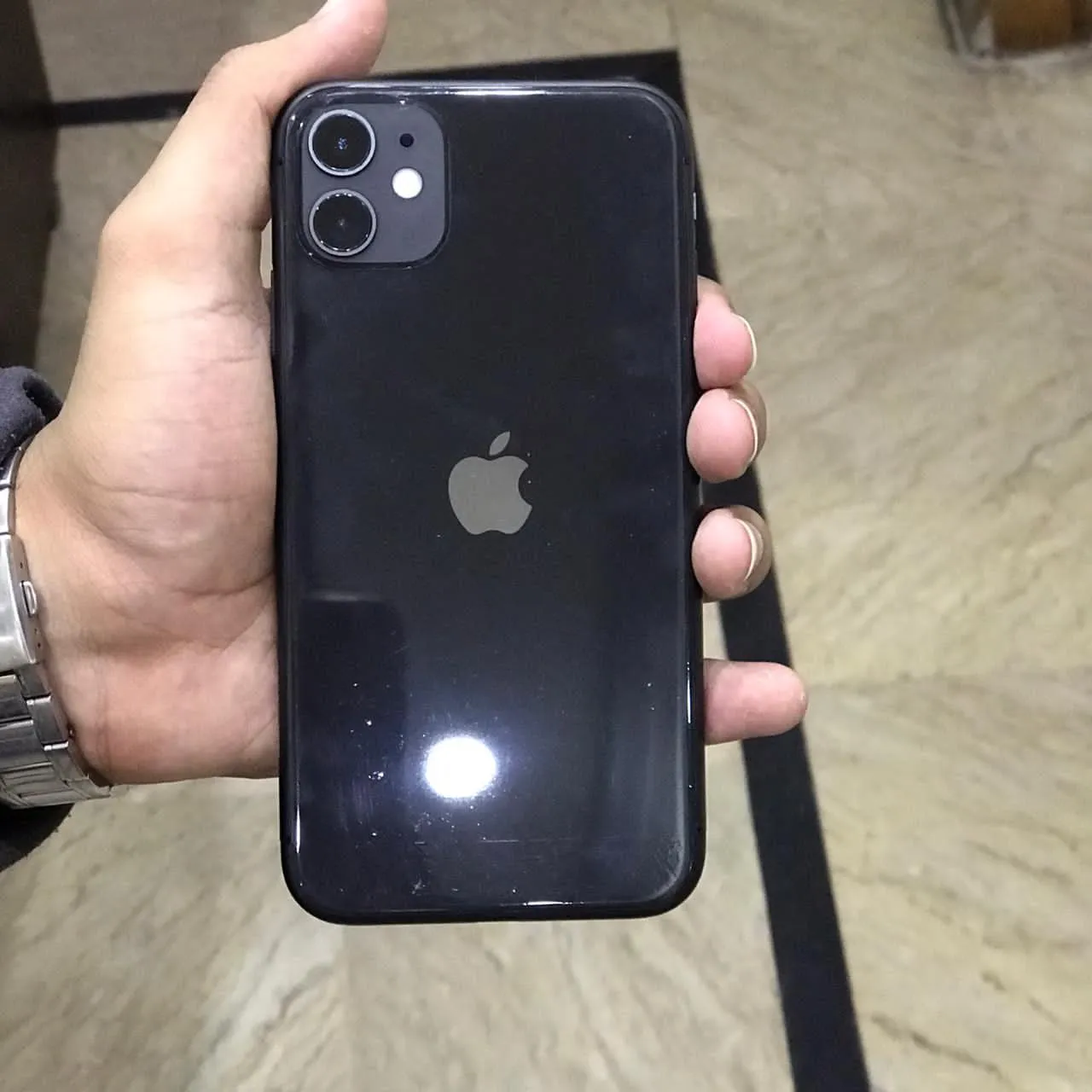 iPhone 11 non pta - ad image 1