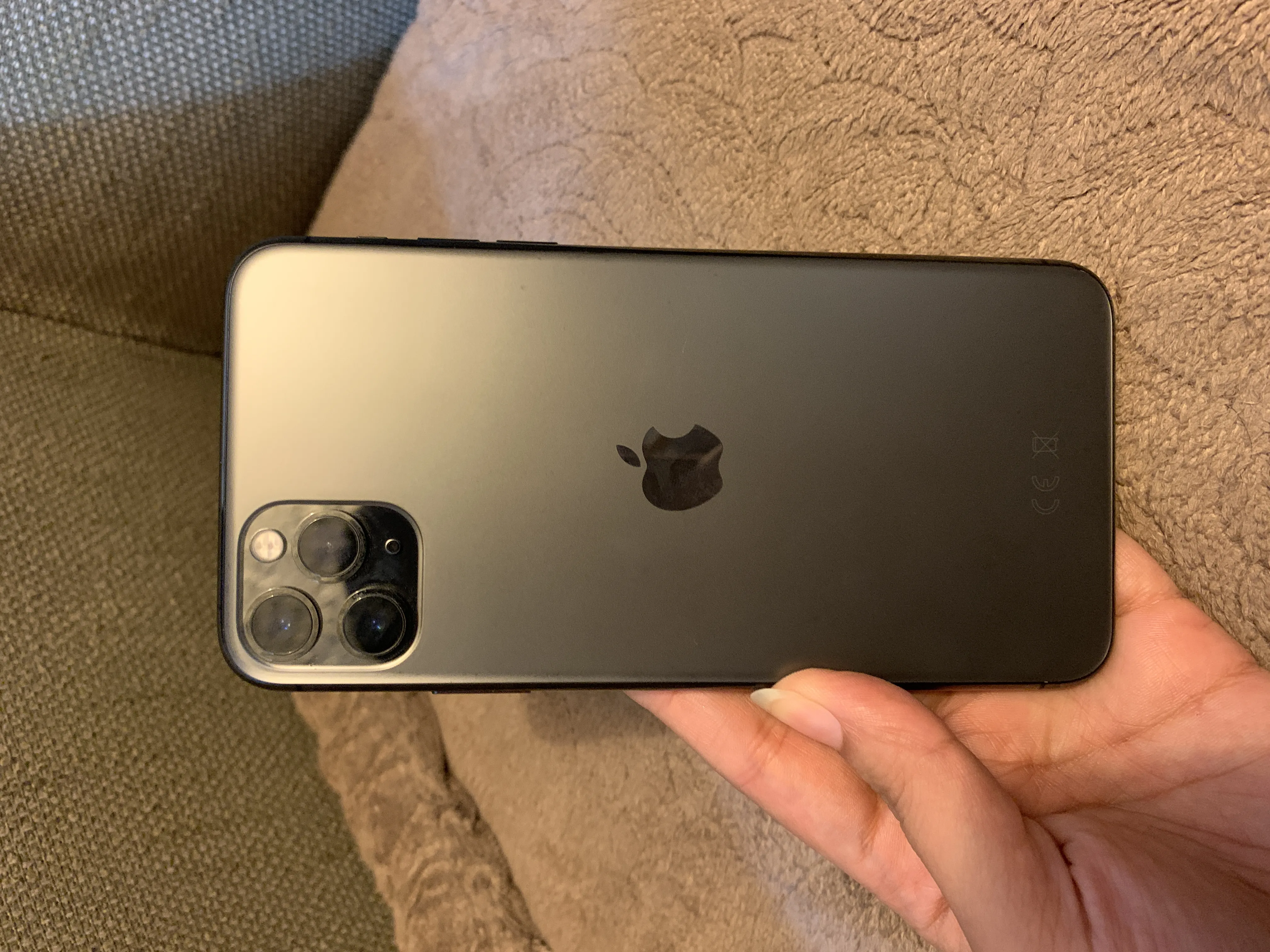 Iphone 11 pro max 256 gb (JV) - ad image 1