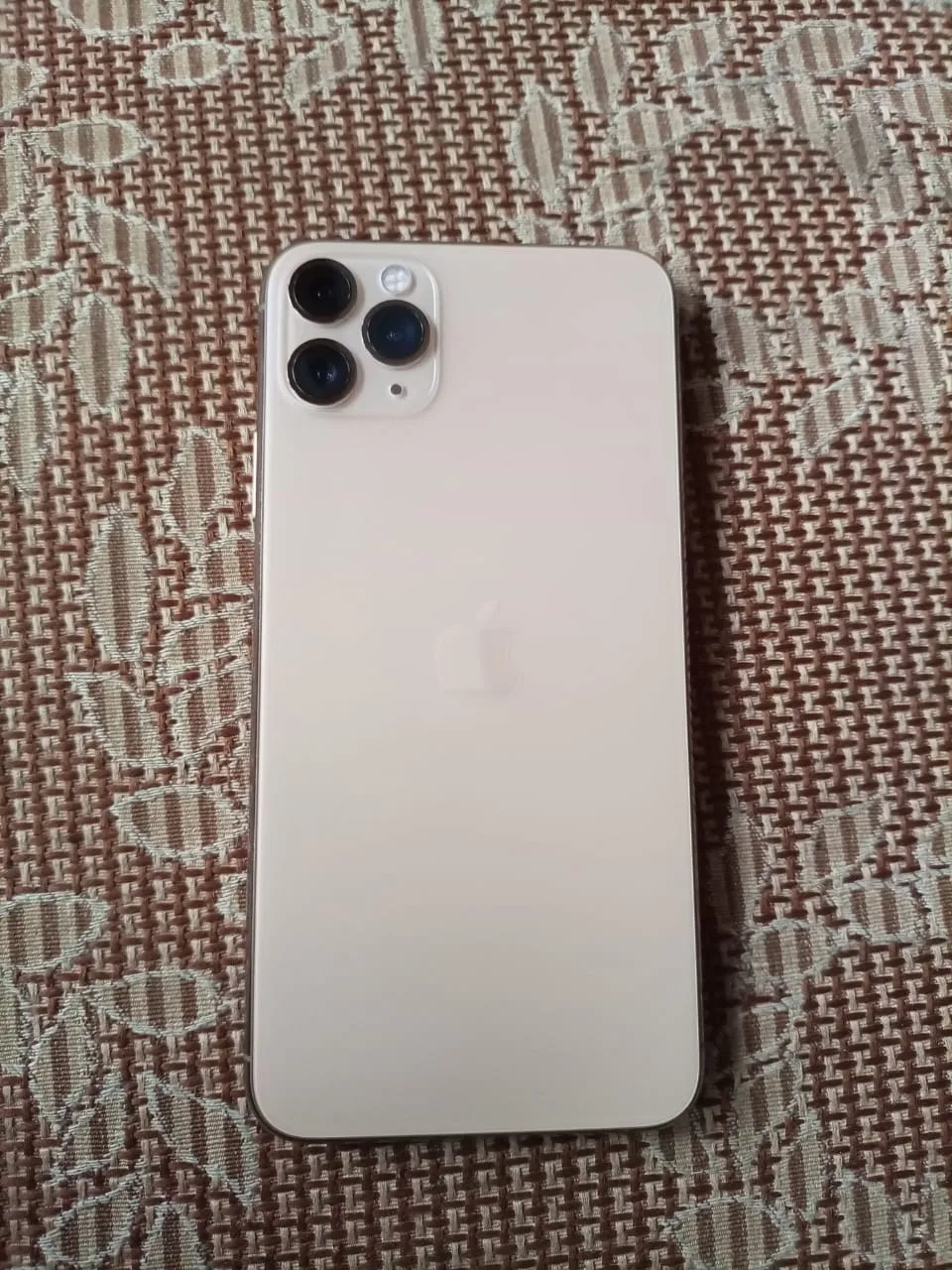 iPhone 11 Pro Max256 gb - ad image 1