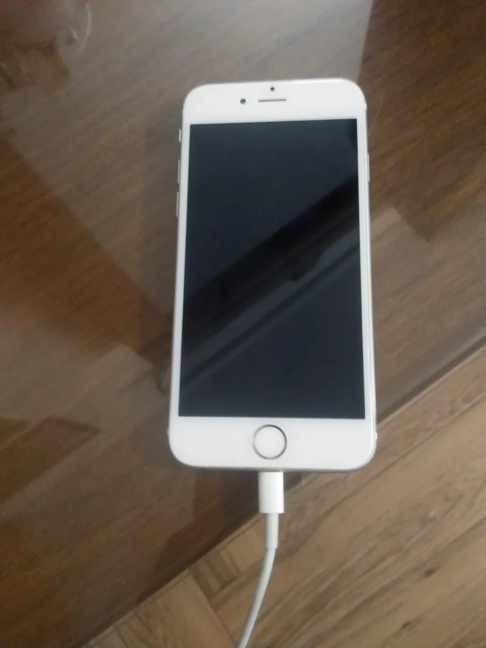 iPhone 6-64Gb for sale - ad image 2