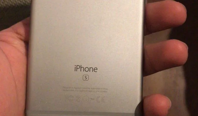 Iphone 6s 64 gb with box - ad image 1