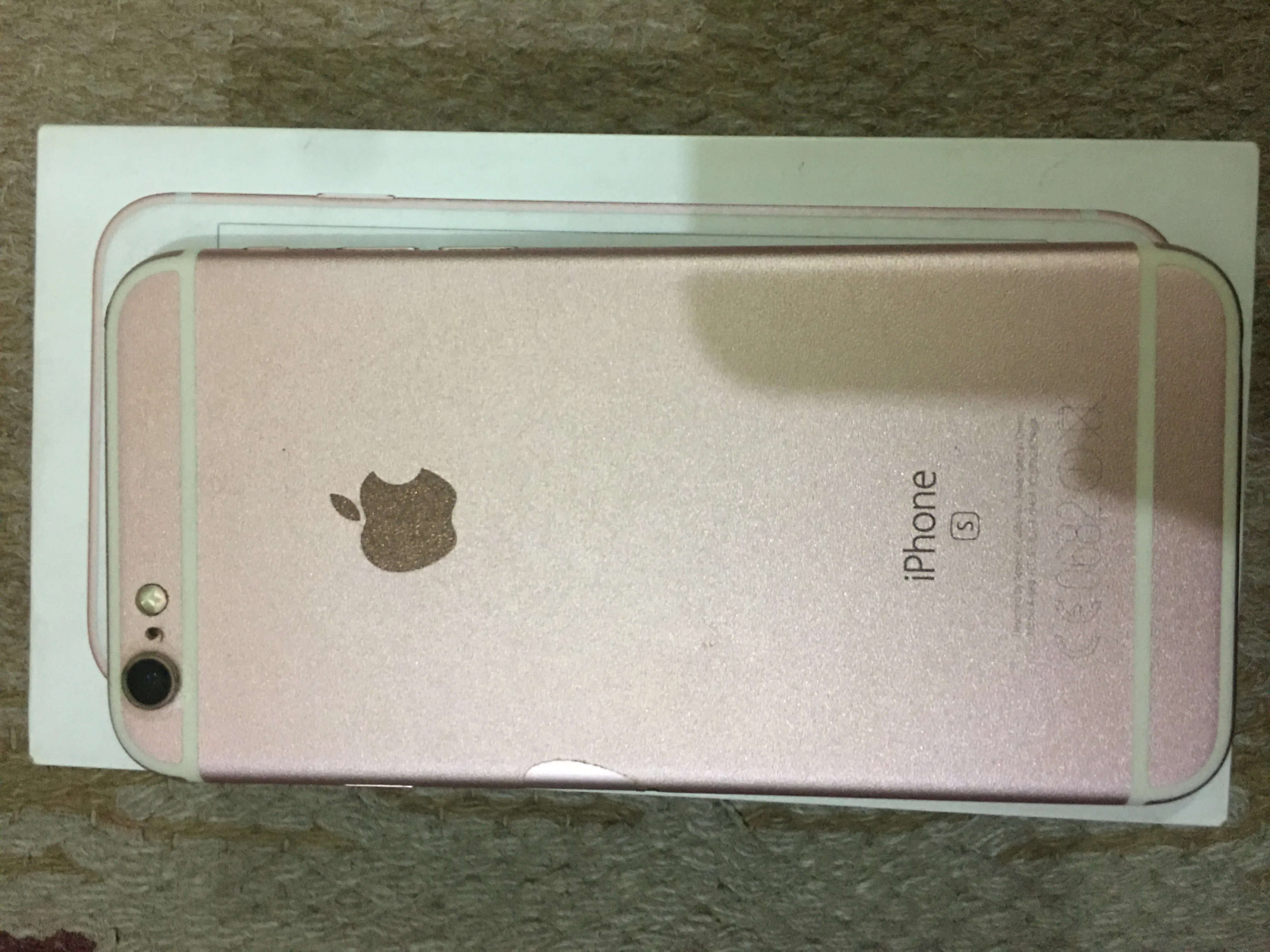 Iphone 6s Rose Gold 10/10 (16 GB) for sale - ad image 1