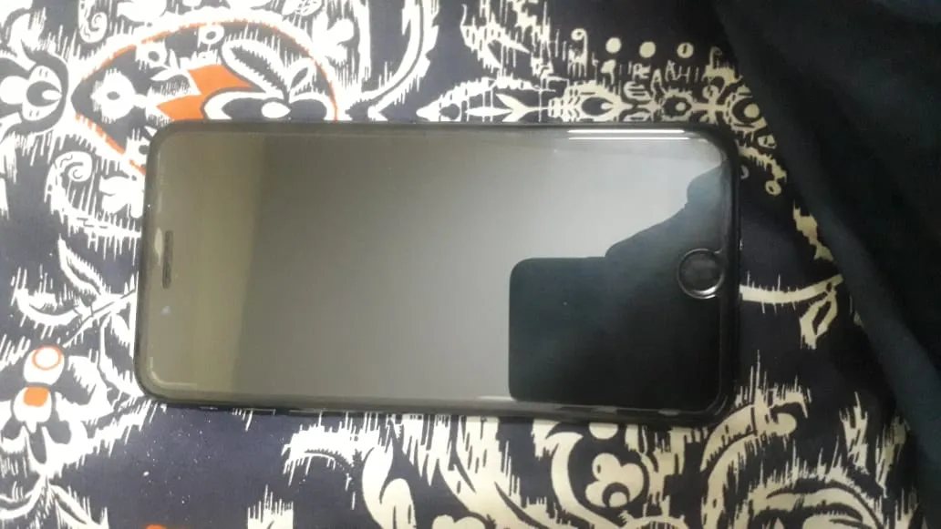 iPhone 7plus 32gb (10/10) jet black - ad image 2