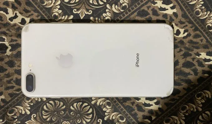 Iphone 8 Plus 64 GB white - ad image 2