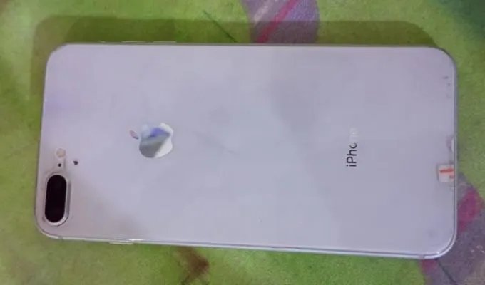 iphone 8 plus for sell - ad image 2