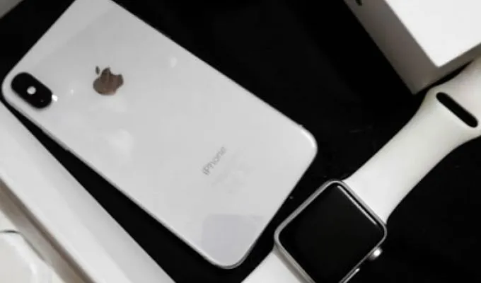 iPhone X Watch and AirPods - ad image 3