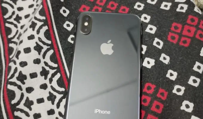 Iphone X 64 GB PTA Approved - ad image 2