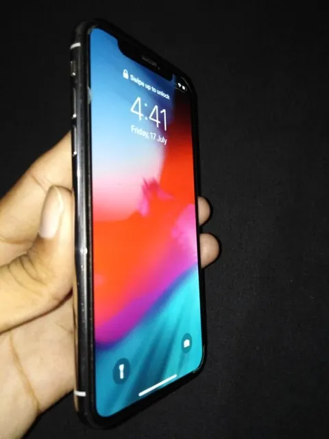 iPhone X - ad image 1