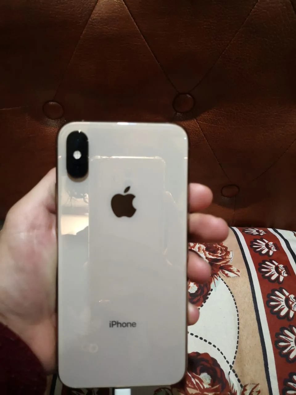 Iphone XS Golden - ad image 1