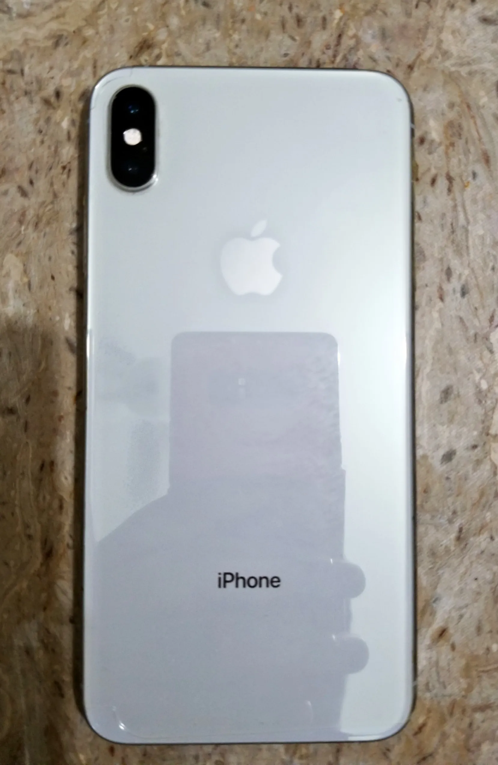 Iphone XS-MAX with Box - PTA Approved - 64GB - Single User - ad image 2