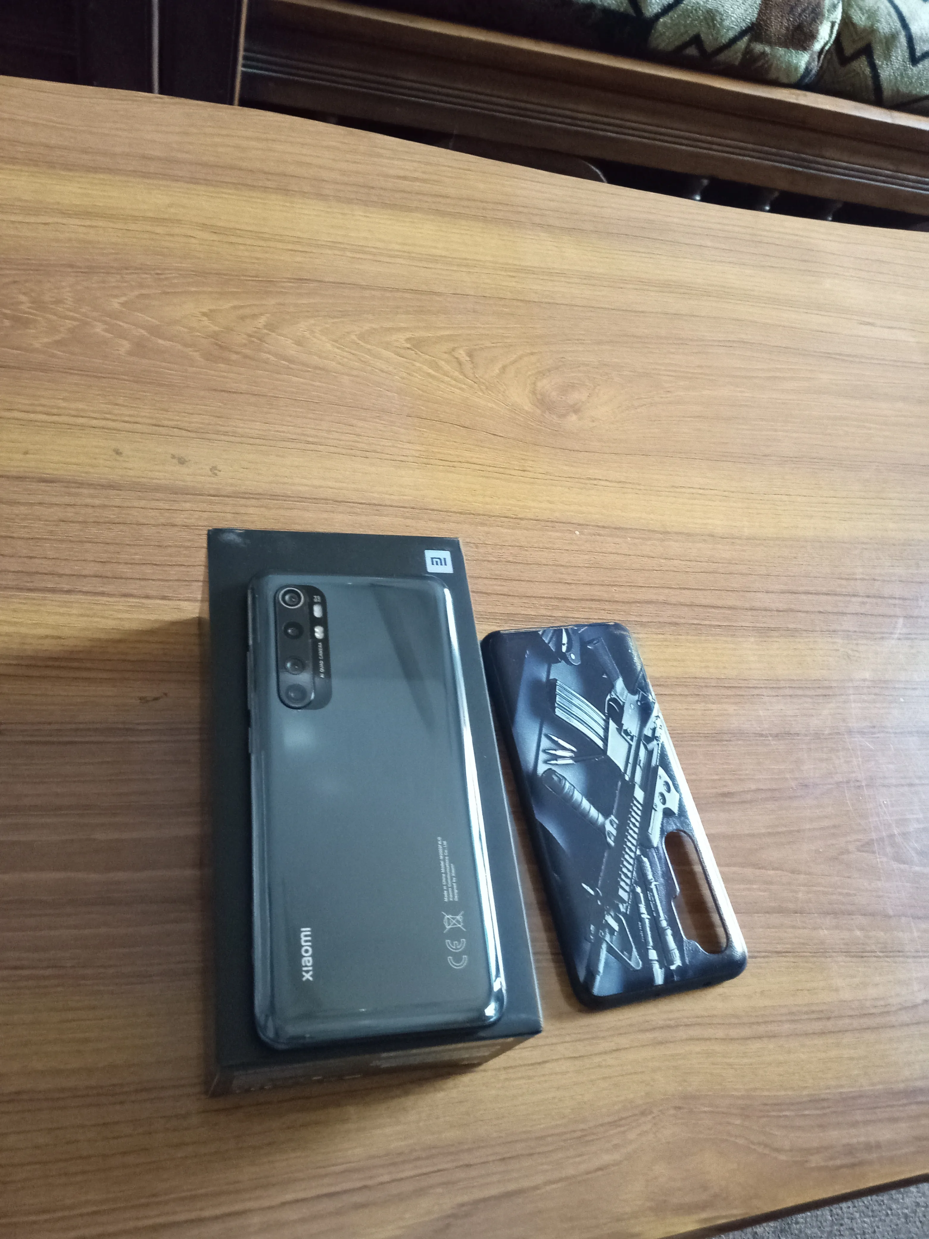 Mi note 10 lite only 3 days used - ad image 1